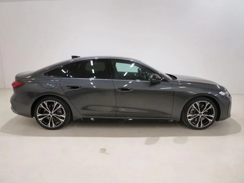 Audi A5 Black Line E-Hybrid Quattro